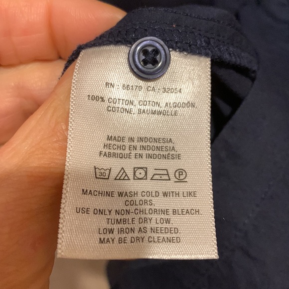 Anthropologie HD in Paris Navy Blue button down hi-low sleeveless tunic, size 8 - Picture 7 of 10